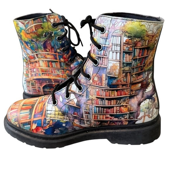 Offbeat Sweetie Tree Library Boots, Size 9 - Picture 3 of 9